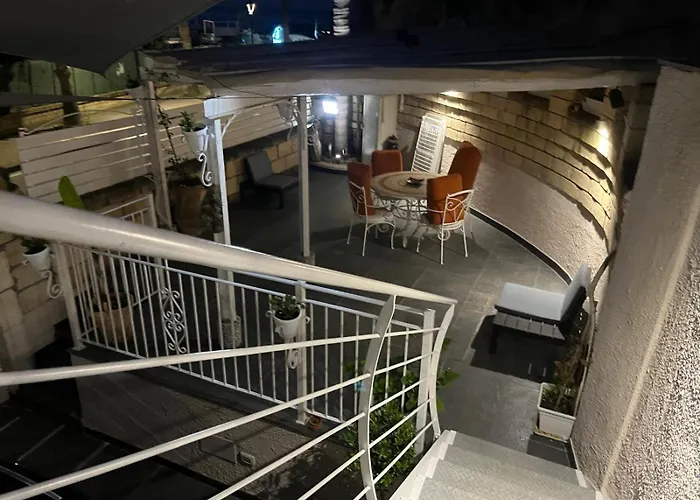 H2o Διαμέρισμα *